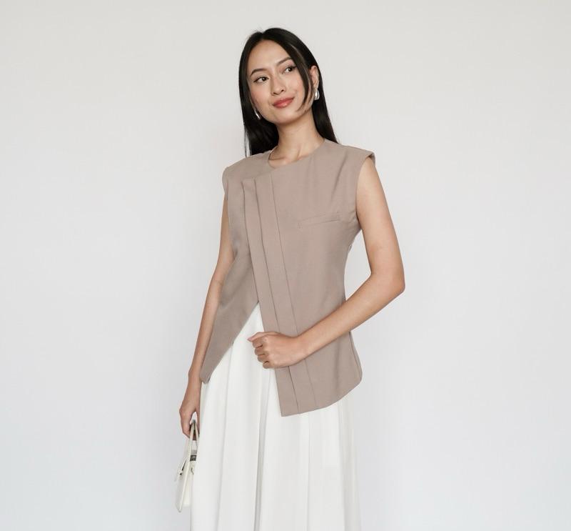 Nora Vest